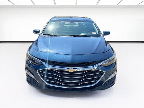 Northsky Blue Metallic 2022 Chevrolet Malibu FWD LT
