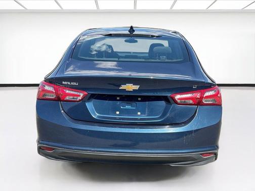 Northsky Blue Metallic 2022 Chevrolet Malibu FWD LT