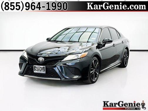 Midnight Black Metallic 2018 Toyota Camry XSE