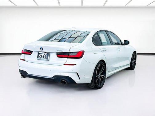 2019 BMW 330 330i