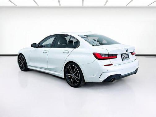 2019 BMW 330 330i