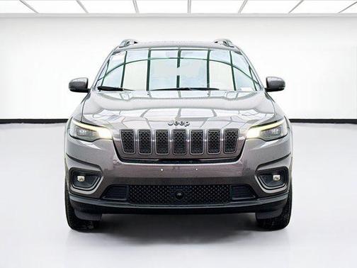 Granite Crystal Metallic Clearcoat 2021 Jeep Cherokee 80th Anniversary 4x4