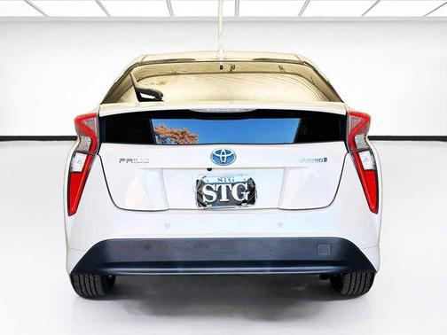 2018 Toyota Prius Four