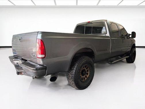 Dark Shadow Gray Clearcoat Metallic 2006 Ford F-250 XLT