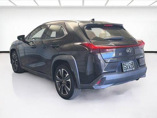 2020 Lexus UX 200 Base