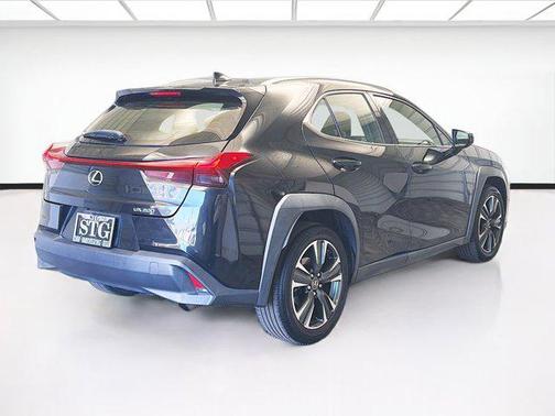 2020 Lexus UX 200 Base