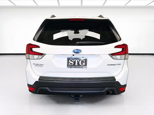 Crystal White Pearl 2020 Subaru Forester Premium