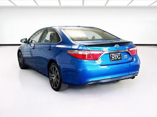 2016 Toyota Camry SE w/Special Edition Pkg