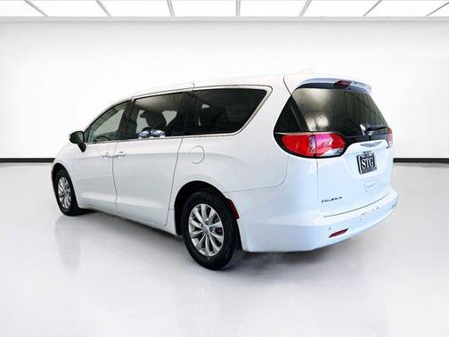 2018 Chrysler Pacifica LX