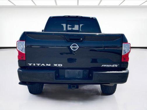 Magnetic Black Metallic 2019 Nissan Titan XD PRO-4X