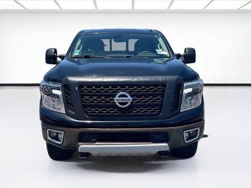 Magnetic Black Metallic 2019 Nissan Titan XD PRO-4X