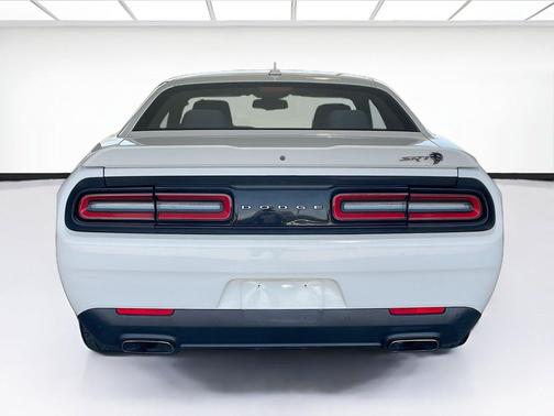 White Knuckle Clearcoat 2017 Dodge Challenger SXT