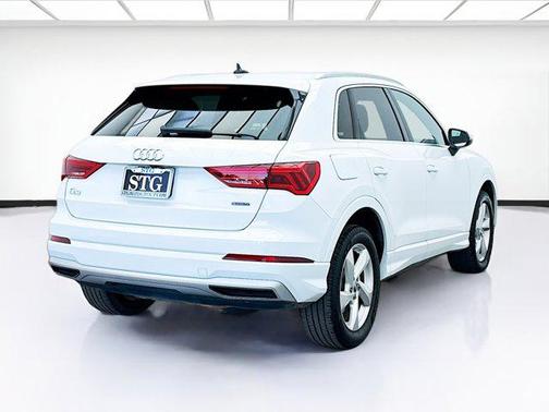 2020 Audi Q3 45 Premium