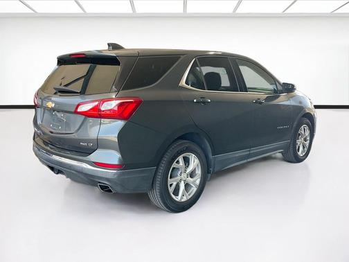 Nightfall Gray Metallic 2018 Chevrolet Equinox 2LT
