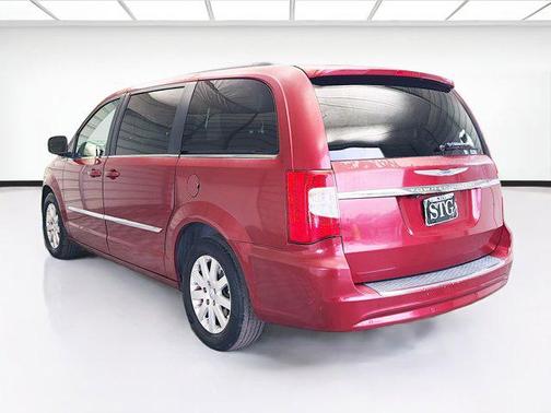 2011 Chrysler Town & Country Touring-L