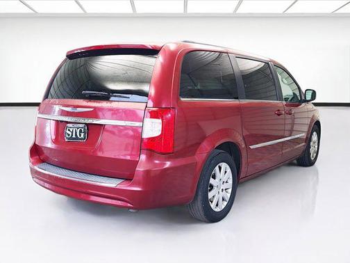 2011 Chrysler Town & Country Touring-L