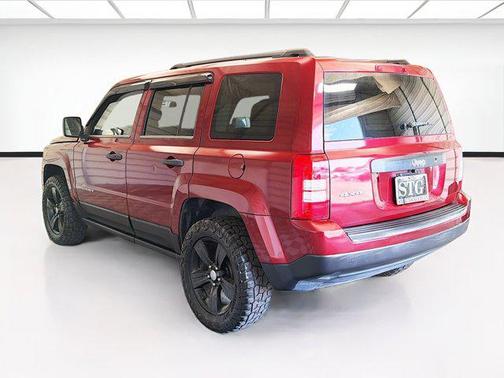 Deep Cherry Red Crystal Pearl 2012 Jeep Patriot Sport