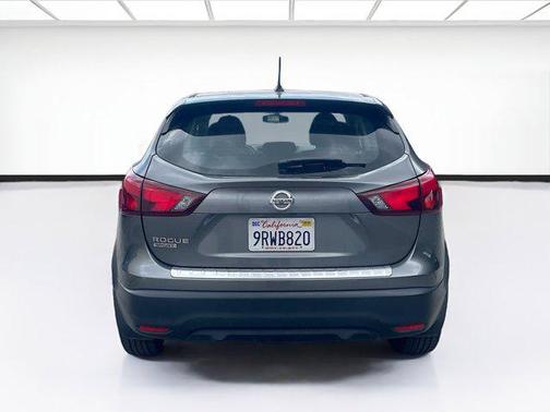 Gun Metallic 2019 Nissan Rogue Sport S