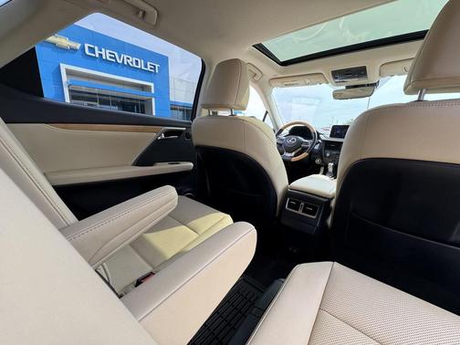 2022 Lexus RX 350L Base