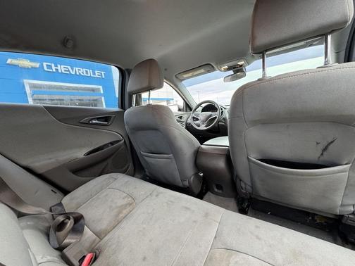 2016 Chevrolet Malibu LS