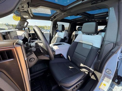 2024 GMC HUMMER EV SUV 3X