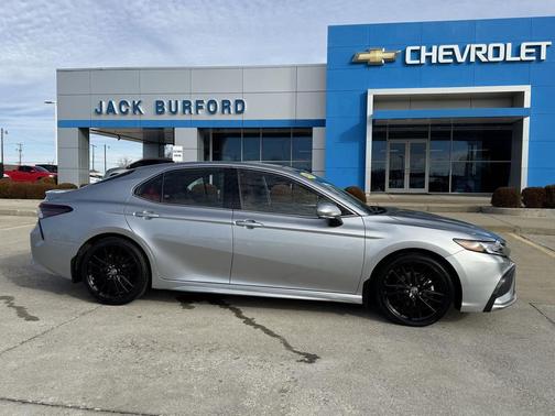 2023 Toyota Camry XSE