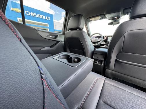 2026 Chevrolet Equinox AWD RS