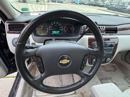 2011 Chevrolet Impala LT