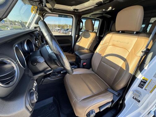 2021 Jeep Gladiator Overland