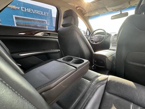 2014 Lincoln MKZ Base