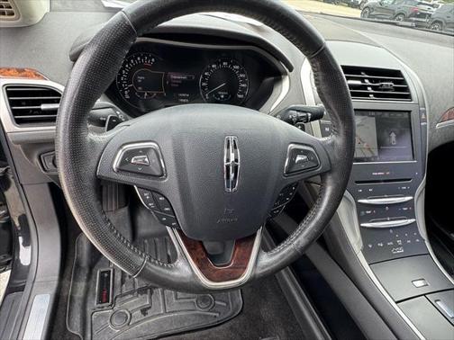 2014 Lincoln MKZ Base