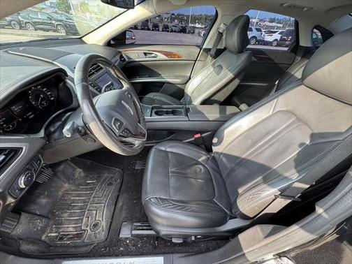2014 Lincoln MKZ Base