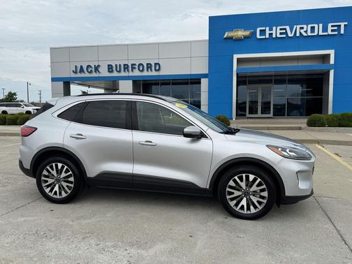 2020 Ford Escape Titanium