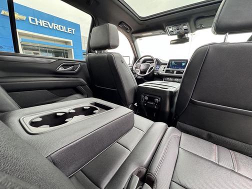 2022 Chevrolet Tahoe 4WD RST