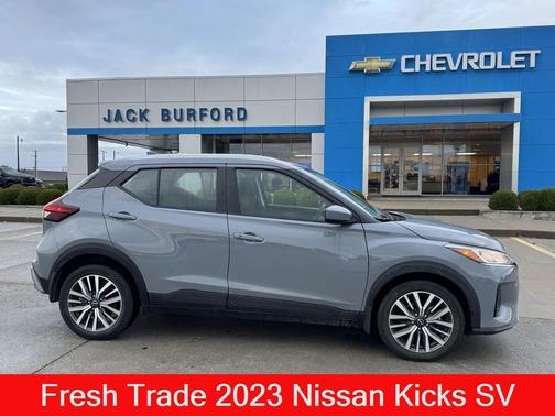 2023 Nissan Kicks SV