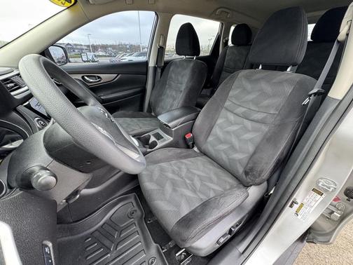 2014 Nissan Rogue SV