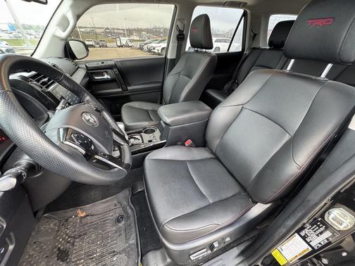 2024 Toyota 4Runner TRD Off Road Premium