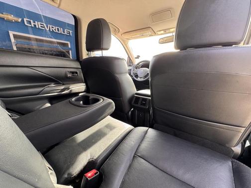 2019 Mitsubishi Outlander SEL