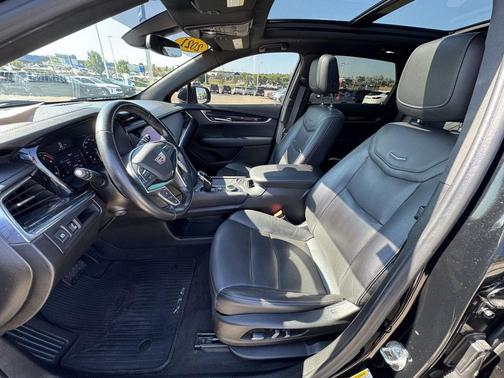 2021 Cadillac XT5 Premium Luxury