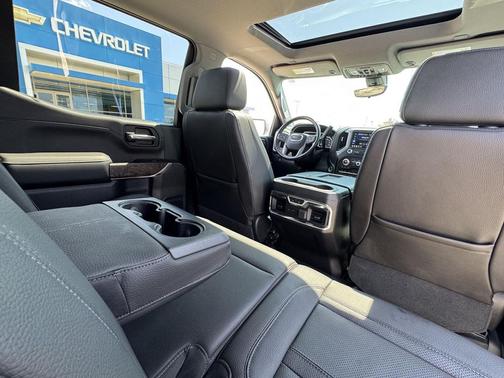 White Frost Tricoat 2019 GMC Sierra 1500 Denali