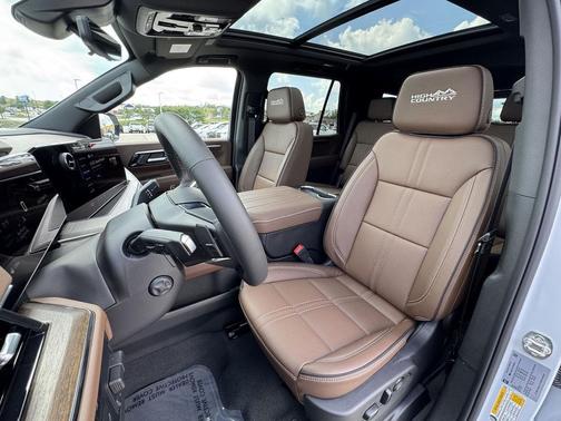 2026 Chevrolet Tahoe 4WD High Country