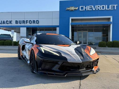 Arctic White 2022 Chevrolet Corvette Stingray w/3LT
