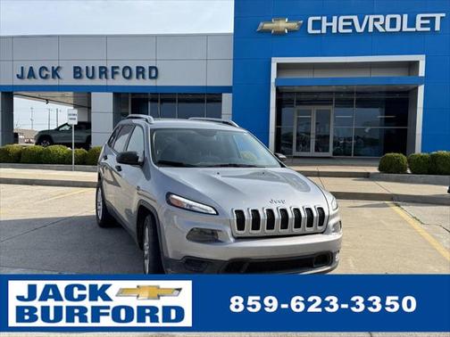 2015 Jeep Cherokee Sport