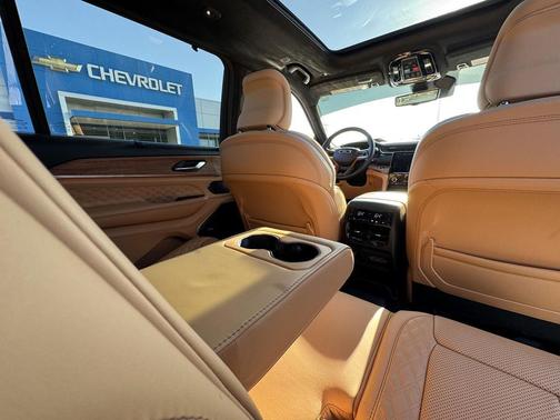 2023 Jeep Grand Cherokee L Summit Reserve