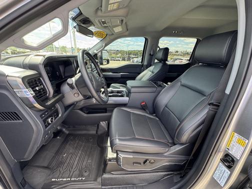 2024 Ford F-350 Lariat