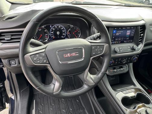 2021 GMC Acadia AWD AT4