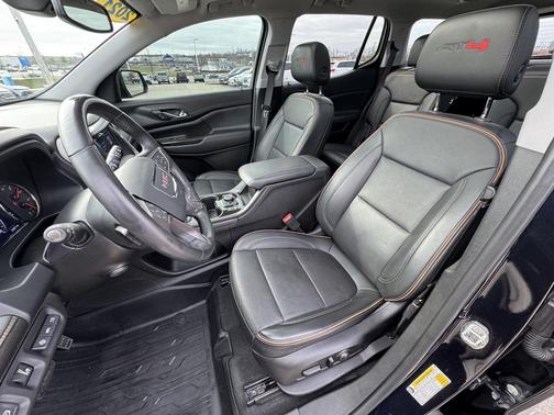 2021 GMC Acadia AWD AT4