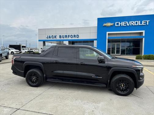 2025 Chevrolet Silverado EV LT