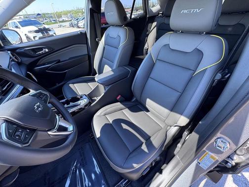 Sterling Gray Metallic 2026 Chevrolet Trax FWD ACTIV
