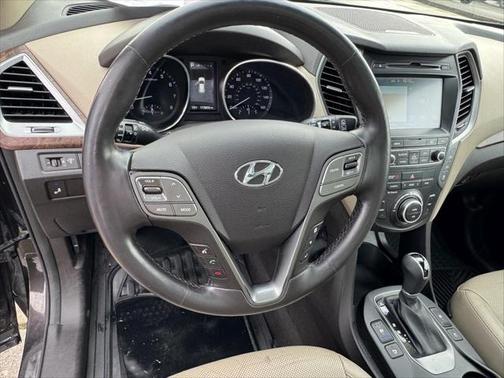 2017 Hyundai SANTA FE Limited Ultimate
